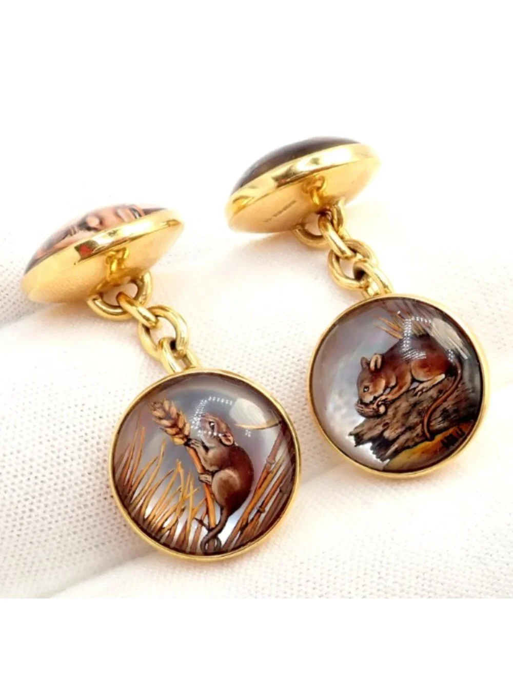 Vintage Tiffany & Co 18k Yellow Gold Essex Reverse Intaglio Field Mice Cufflinks